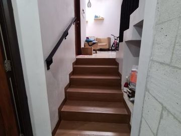 Rumah Bersih Hadap Timur Di Area Bintaro Sektor 1 Jaksel - Sc 5890 BR