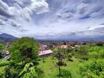 Rumah baru Siap huni Lokasi View Alam Indah