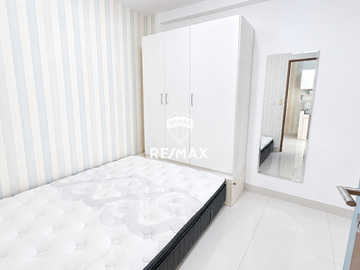 Disewakan 2 Bedroom Oak Tower A – Lantai 3, View Kota, Full Furnish, LRT 3 Menit