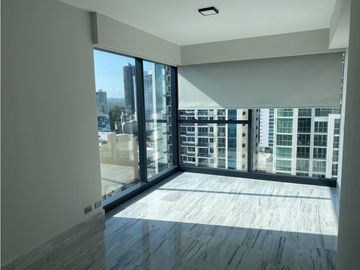 SE VENDE APARTAMENTO EN BELLA VISTA, PH NUOVO BY ARMANI