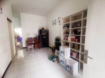 Di Sewakan Rumah 3 Kamar Siap Huni Dekat Tol di Taman Kopo Indah Bandung