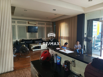 DISEWA KAN RUKO GANDENG LIMA LANTAI DAERAH JAKPUS