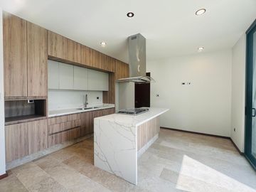 VENTA DE CASA EN LOMAS DEL PEDREGAL