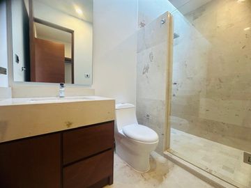 VENTA DE CASA EN LOMAS DEL PEDREGAL