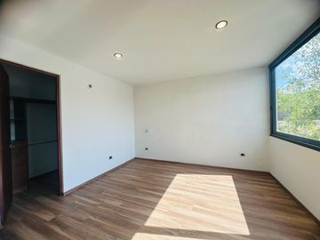 VENTA DE CASA EN LOMAS DEL PEDREGAL