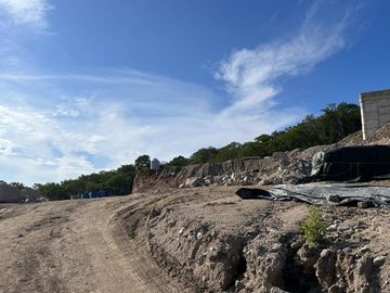 Terreno con vista al mar, club de playa, amenidades en venta, El Tejon, Huatulco