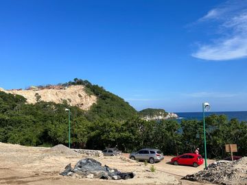 Terreno con vista al mar, club de playa, amenidades en venta, El Tejon, Huatulco