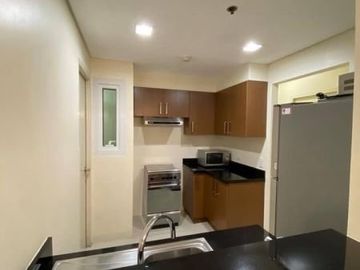 FOR RENT: 3 Bedroom in Two Serendra Red Oak