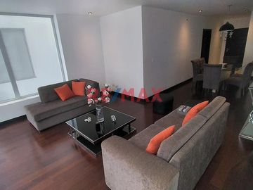 Venta Departamento Surco Condominio Moon 3 Dorms, 3 baños, Terraza
Dormitorio Principal con Closet y baño completo
2 dormitorios con closet
Baño co