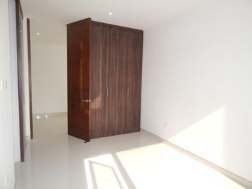 apartamento en venta en villa del este. Cod V72288
