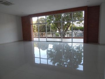 apartamento en venta en villa del este. Cod V72288