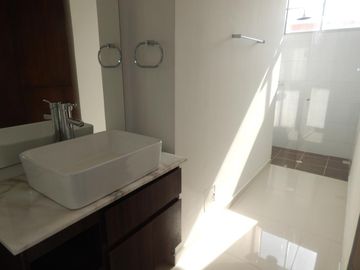 apartamento en venta en villa del este. Cod V72288