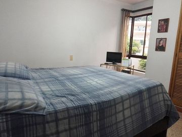 PR13618 Apartamento para la Venta en las Loma de los Parra, El Poblado.