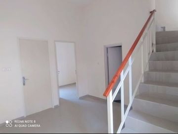 Rumah Rungkut Asri Tengah Surabaya New Gress