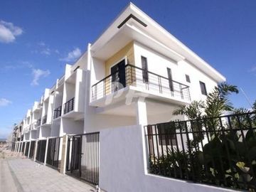 New Townhouse For Sale in San Bartolome Near Sauyo Road PH