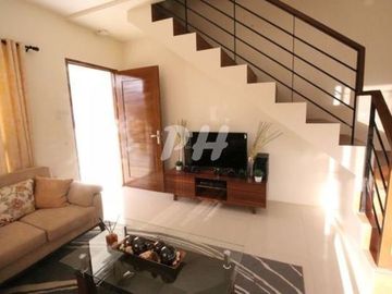 New Townhouse For Sale in San Bartolome Near Sauyo Road PH