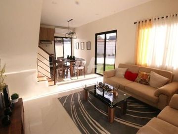 New Townhouse For Sale in San Bartolome Near Sauyo Road PH