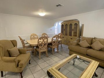 CASA EN VENTA FRACC. SAN ANTONIO EN CD. CUAUHTÉMOC, CHIHUAHUA.