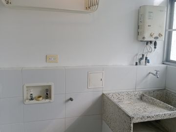 apartamento en venta en alfaguara. Cod V118842