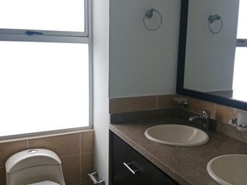 apartamento en venta en alfaguara. Cod V118842
