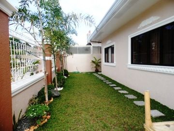 Furnished with 360sq.m. Lot Area House and Lot for Rent