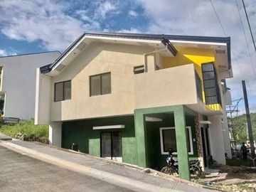 Single Attached House for Sale in Consolacion Cebu