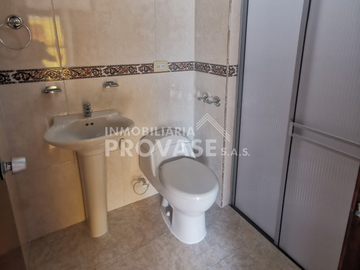 apartamento en venta en el contento. Cod V103006