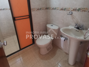 apartamento en venta en el contento. Cod V103006