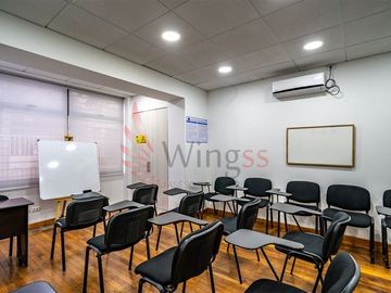 Casa en Venta en Santa Beatriz - Estupenda Casa Oficina Remodelada