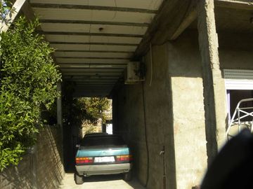 Casa en venta en Isidro Casanova