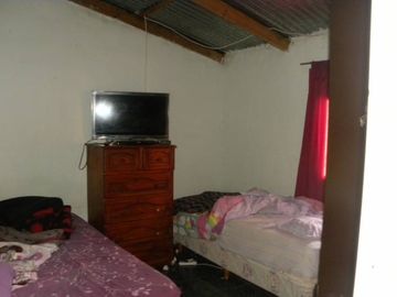 Casa en venta en Isidro Casanova