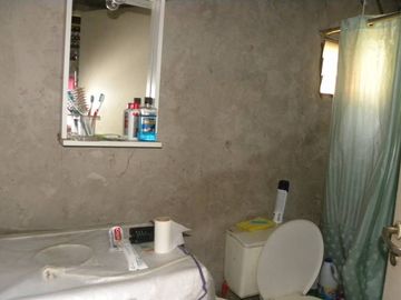 Casa en venta en Isidro Casanova
