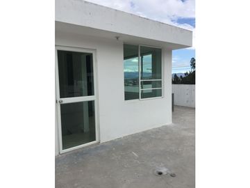 VENDO-ARRIENDO CASA EN IBARRA CONJUNTO HABITACIONAL CAMPO REAL