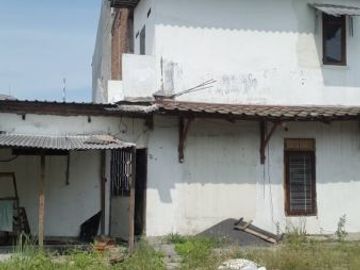 Rumah disewakan Simpang Darmo Permai Selatan