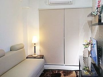 Disewa Apartemen Puncak Dharmahusada Tower A Lantai 17, Full Furnish , Surabaya Timur