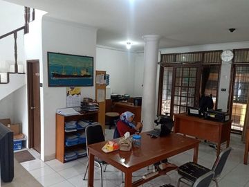 DIJUAL RUMAH (Cocok Juga Jadi Kantor) DI JL. LEBAK BULUS TENGAH,CILANDAK BARAT, KOTA JAKARTA SELATAN