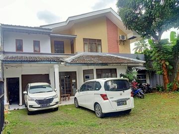 DIJUAL RUMAH (Cocok Juga Jadi Kantor) DI JL. LEBAK BULUS TENGAH,CILANDAK BARAT, KOTA JAKARTA SELATAN