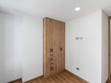 apartamento en venta en nicolás de federmán. Cod V111702