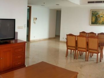Disewakan Apartemen Park Royale Tipe 3 Kamar Tidur Kondisi Fully Furnished