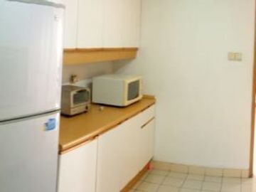 Disewakan Apartemen Park Royale Tipe 3 Kamar Tidur Kondisi Fully Furnished