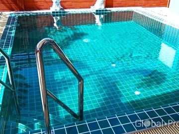 Spacious 3-bedroom House with private pool