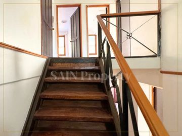 Casa Grande En Barrio Universitario Concepción
