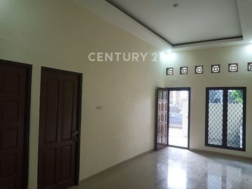 Di JUAL Rumah Siap HUNI Bulevar Hijau  Harapan Indah