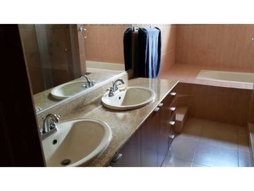 Se vende casa en Rainforest Village PH Las Huacas