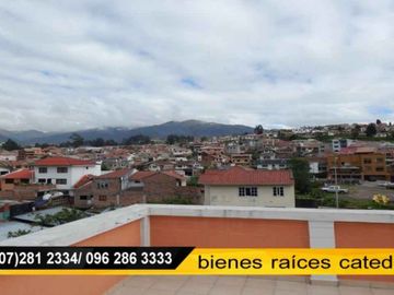 Casa de venta en Ordoñez Lasso, Cerca del Hotel Oro Verde – código:17090
