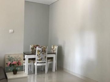 Disewakan Rumah ( Fully Furnish) Di Jl.Berlian,Cilandak Jakarta Selatan