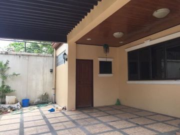 House and lot for sale in Forest Hills Banawa Cebu City Philippines.