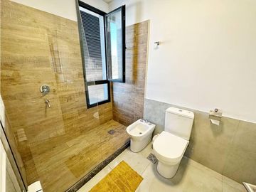 CASA EN VENTA A ESTRENAR COUNTRY ALTOS DE CARLOS PAZ