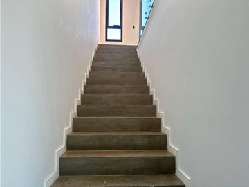 CASA EN VENTA A ESTRENAR COUNTRY ALTOS DE CARLOS PAZ