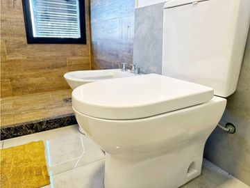 CASA EN VENTA A ESTRENAR COUNTRY ALTOS DE CARLOS PAZ